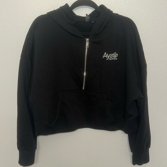 Aya Healthcare Oversized Crop Zip Sweater - Picture 1 of 4